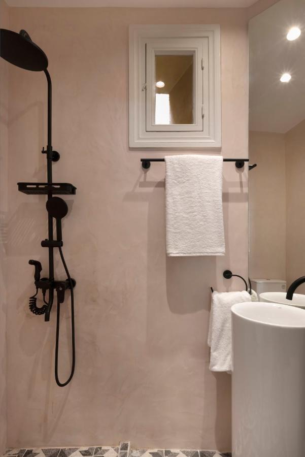 Acropolis Villa 3Br 9Ppl 10 Minutes Metro&Museum أثينا المظهر الخارجي الصورة